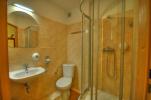 Hotel ABIS** z ul. Strażacka 28, 57-500 Bystrzyca Kłodzka